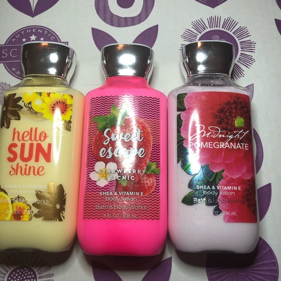 Bath & Body Works / Lotion - Picture 2 of 2